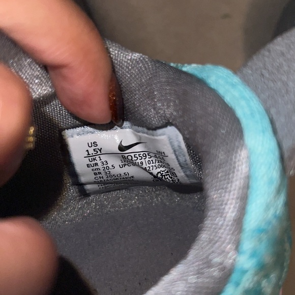 Nike Lebron Xvii Kids Basketball Shoes Bq5594 - Picture 5 of 5